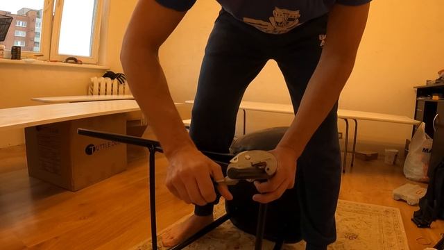 как отрезать любую трубу # как укоротить ножки стула # если стул понравился но он слишком высокий смотреть онлайн