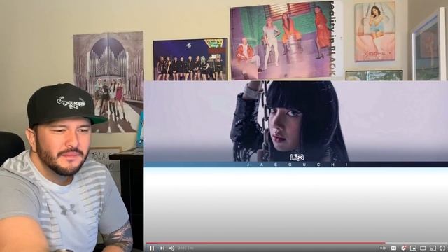 People react to LISA in MONEY - BLACKPINK смотреть онлайн