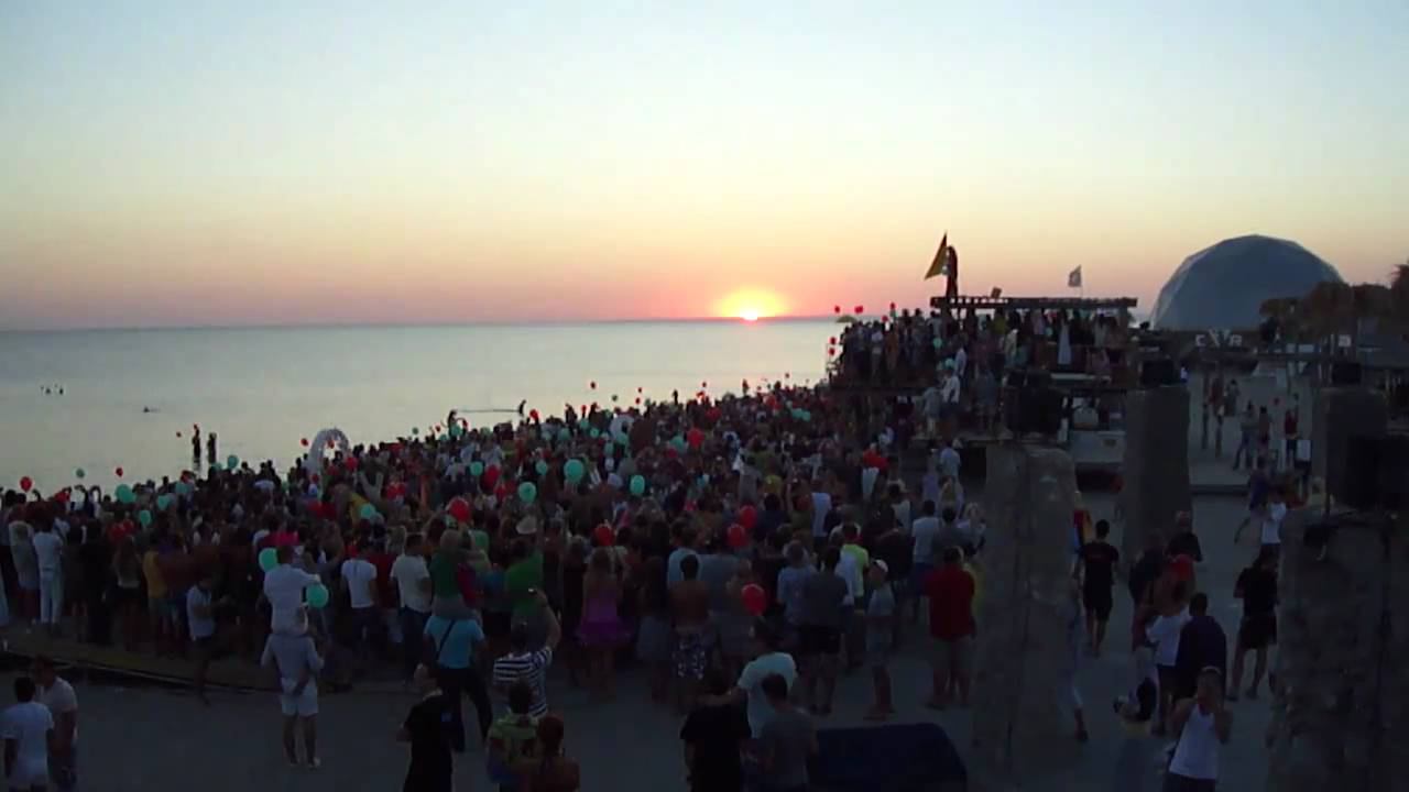 Kazantip 2010 Flashmob