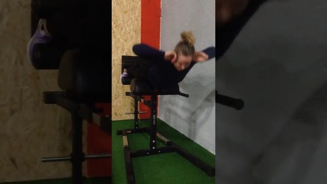 Гиперэкстензия смотреть онлайн