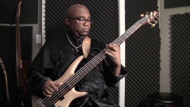 Andre Gustus The James Brown Medley {Ibanez 1305 bass}Funk Bass смотреть онлайн