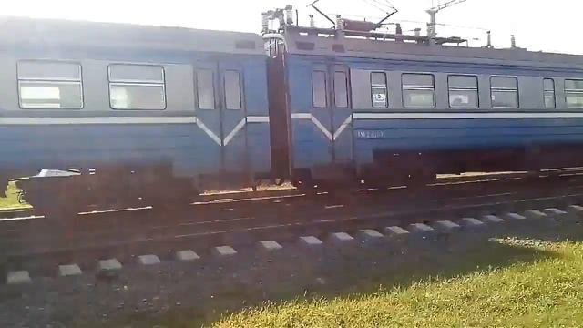 Электропоезд ЭР9Е-4031/4032 измененным расписанием на Жлобин