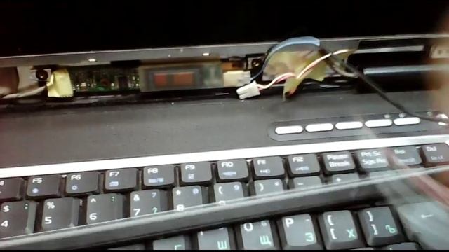 ноутбук ASUS красный муар (причина лампы подсветки) смотреть онлайн