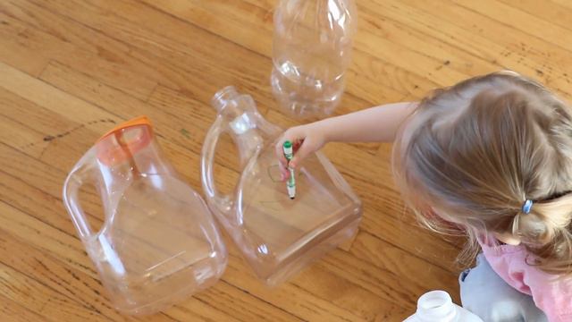 Winter Sowing with Kids | Canadian Gardening смотреть онлайн