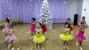 Танец  в детском саду"Барбарики"