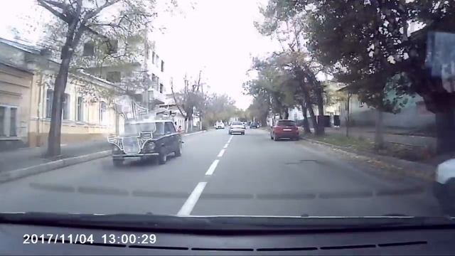 Куда смотрит мамаша? Симферополь смотреть онлайн