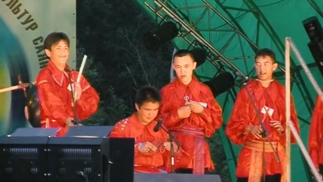 Конгар   Оол   Ондар, Аям