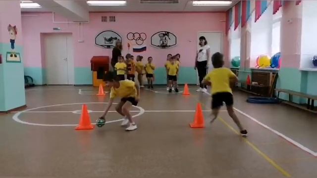 Спортивное развлечение в старшей группе «Веселые старты» смотреть онлайн