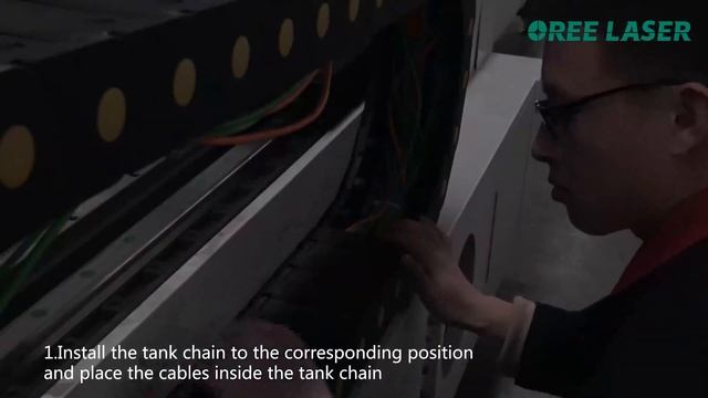 Процесс сборки лазерного станка перед началом ПНР смотреть онлайн