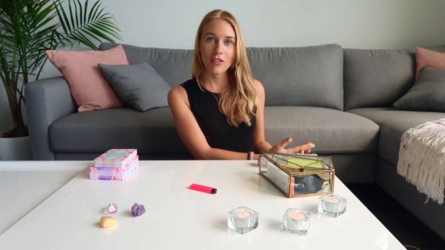 ORACLE CARDS | How I Read Them for Spiritual Guidance смотреть онлайн