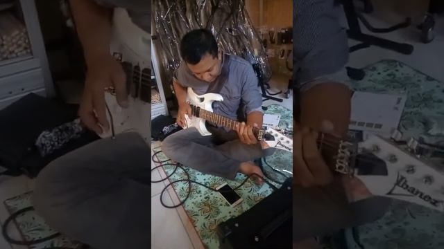 cek sound ibanez jem jr. white смотреть онлайн