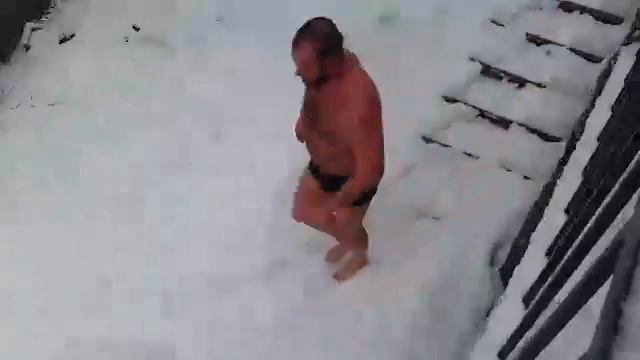 баня то что нужно! и в снег и в воду смотреть онлайн