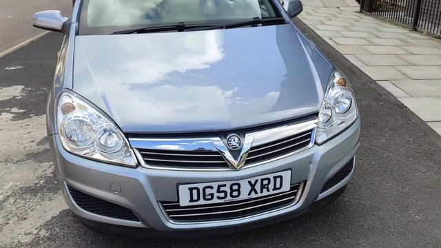 VAUXHALL ASTRA BREEZE 1.4 PETROL 5 DOOR FSH LONG MOT DRIVES WELL смотреть онлайн