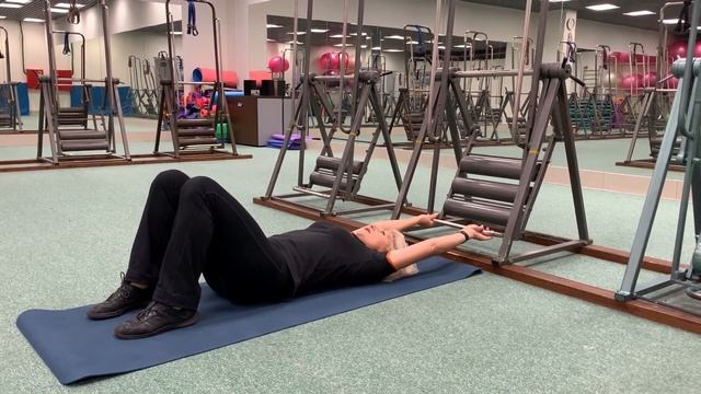 Приглашение тренера студии спортивных качелей Юлина смотреть онлайн