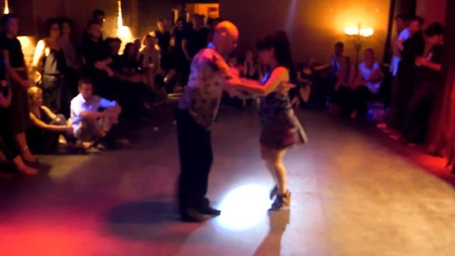 Tango: Vio and Cédric, 15/7/2019, Milonga Popular, Berlin 1/2 смотреть онлайн