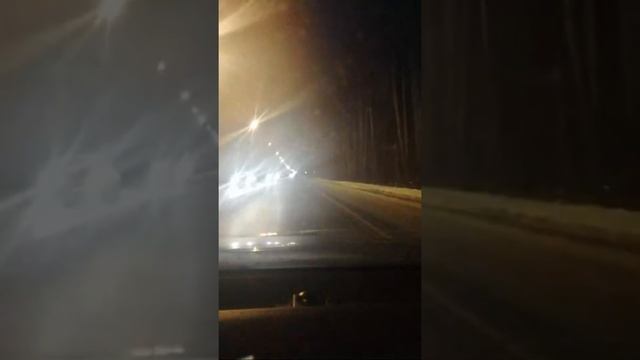 Везу Юре подарки для теплых прогулок в холодное время года