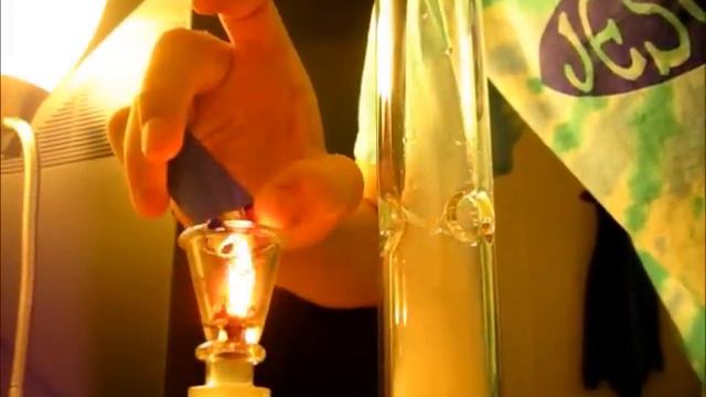 Black Leaf Inline bong (The Nautilus) смотреть онлайн