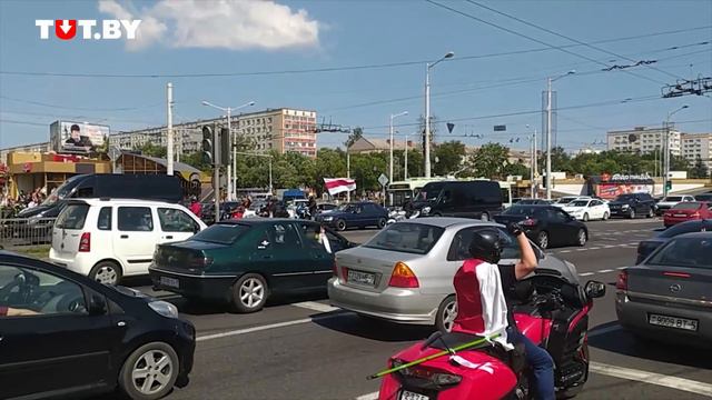 Катафалк с телом Александра Тарайковского проехал через "Пушкинскую" смотреть онлайн