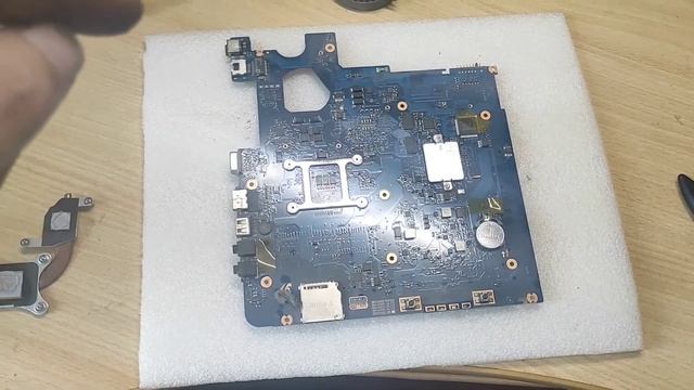 Samsung NP305E5A-S07RU