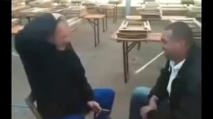 Ложкой по голове  розыгрыш
