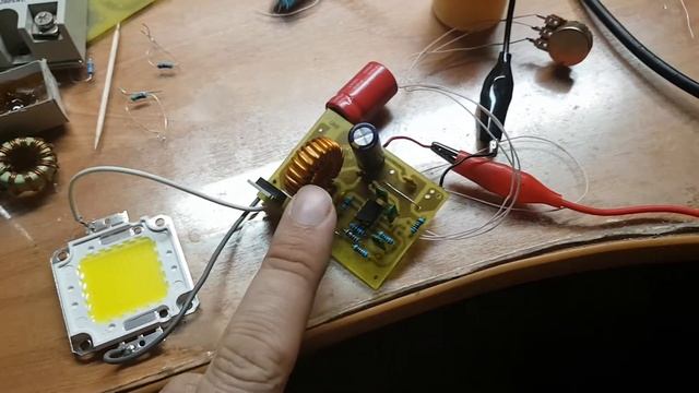 Повышающий DC-DC на UC3843 смотреть онлайн