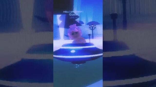 Flying saucer ? (Roblox edit) смотреть онлайн