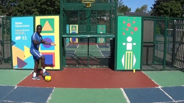 Byker Primary | Afternoon PE | Ball chase game | Lesson (16) смотреть онлайн