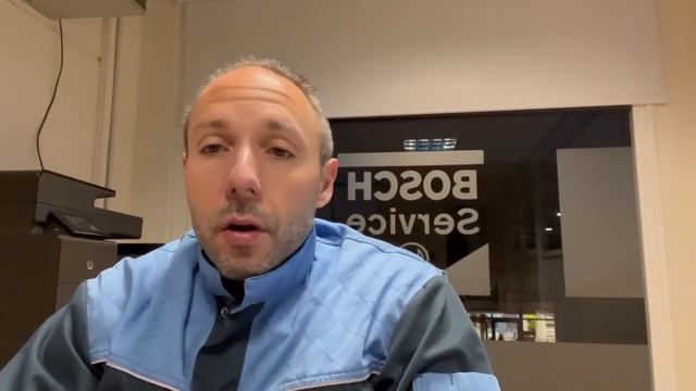 Aviso Renault: Revisar la Inyección ¿Qué significa? смотреть онлайн