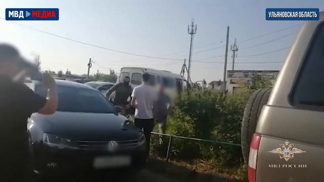 Подозреваемого в мошенничестве полицейские обнаружили в ульяновской колонии смотреть онлайн