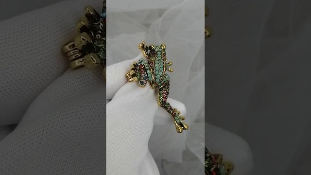 Брошь "Лягушка" смотреть онлайн