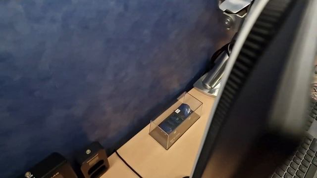 Dell Alienware AW3423DW - Fan noise смотреть онлайн