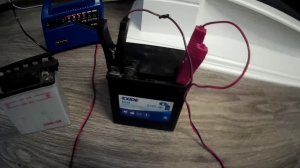 Заряжаем аккумулятор мотоцикла. Зимняя и обязательная профилактика