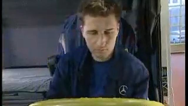 Tutorial How To Remove Dashboard Mercedes Benz Actros part 01 смотреть онлайн
