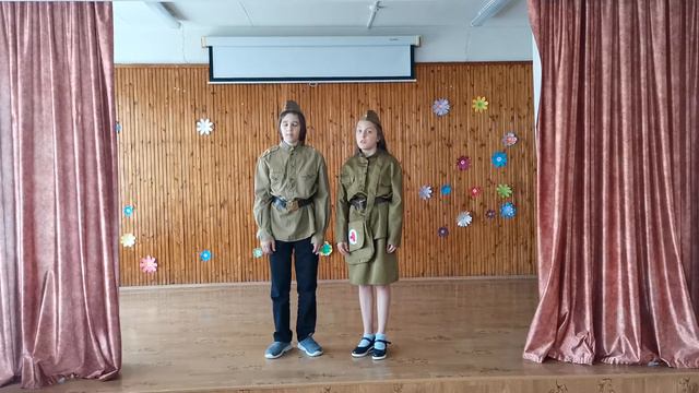 Дуэт учеников 6 А класса: Мамонтова Валерия и Жабко Глеб . Песня «Сестра ты помнишь?» смотреть онлайн