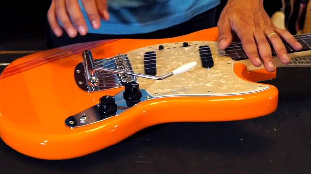 Fender Vibrato systems! A breakdown and some advice for setting each up. смотреть онлайн