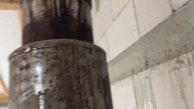 Самая ЭФЕКТИВНАЯ ПЕЧЬ-БУРЖУЙКА в гараж! Отапливает два этажа! смотреть онлайн