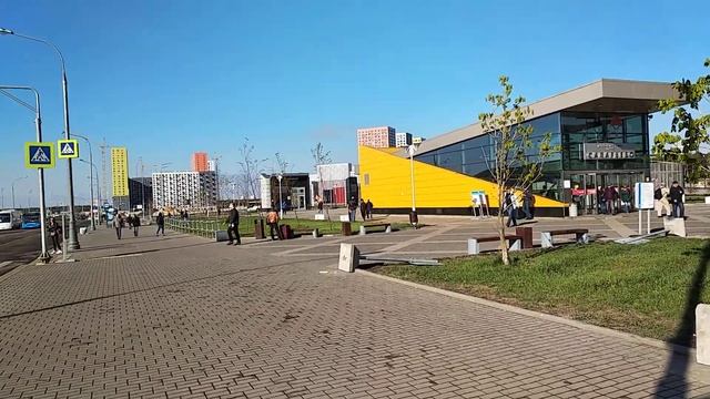 Метро Саларьево. Автобус 911. Аэропорт Внуково // Оглянись | MMST смотреть онлайн