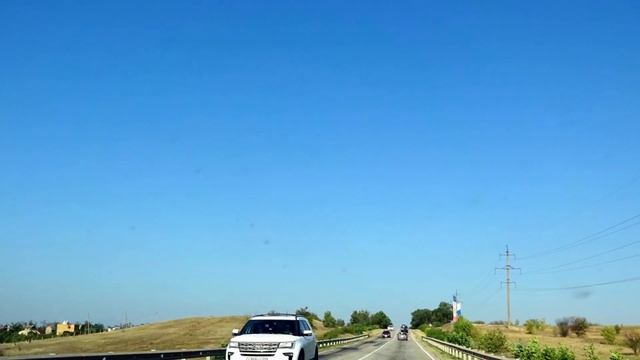 Трасса Симферополь - Евпатория . Как выглядит дорога в пути Скворцово - Саки - 23 августа 2020 года смотреть онлайн