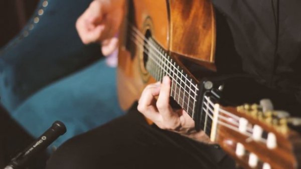 Jesus to a child ( guitar arrangement by Alexey Nosov )