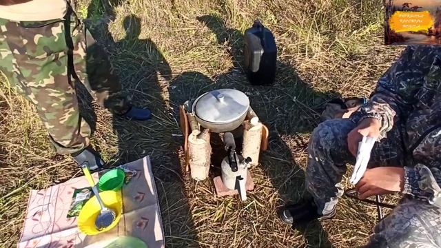 Приготовление охотничьего супа на охоте + свежие жареные грибы с картошкой на природе!!! смотреть онлайн