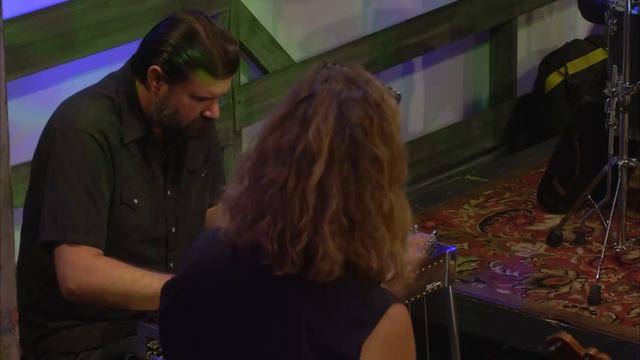 Nashville Jam "My Long Journey Home" смотреть онлайн
