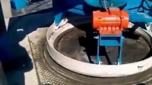 Машина для производства бетонных  колец и труб Sumab KR-1500
