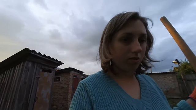 ВЛОГ✔️УБОРКА в палисаднике / Красавцы ПИОНЫ / Любимое платье //// Семья Стулень / Family Stulen` смотреть онлайн