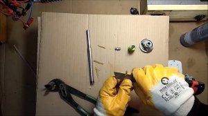 Пистолет для монтажной пены.  Не работает. Чистим.