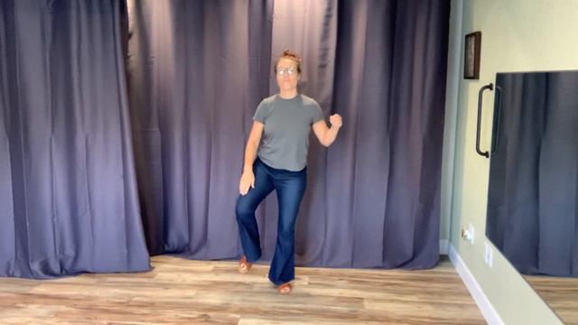 Beginner Lindy Hop: Warm-Up & Rhythm Practice смотреть онлайн