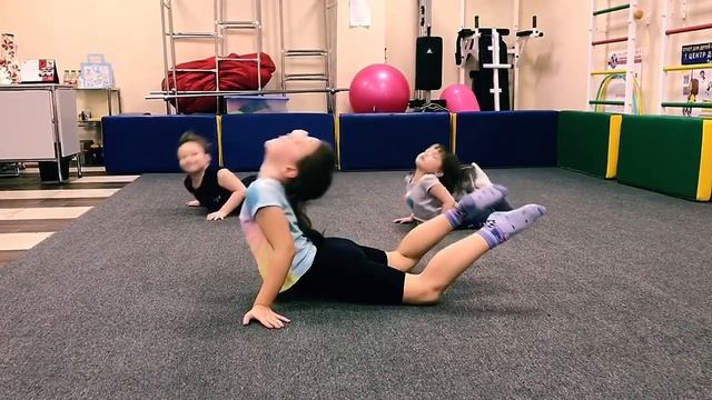 Гимнастика для девочек. смотреть онлайн