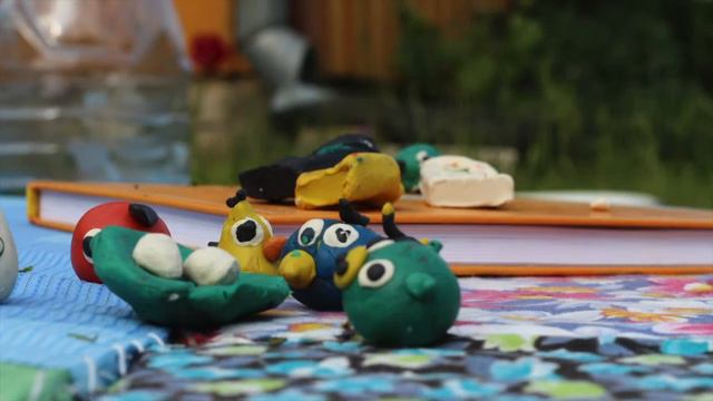 Серия 1 — Пропажа! Приключения пластилиновых Энгри Бердс. смотреть онлайн