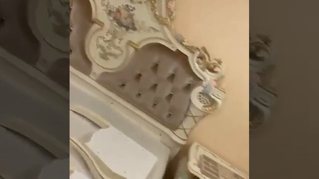 Спальня Людовик с 6 дверным шкафом Слоновая кость Мэри мебель. смотреть онлайн