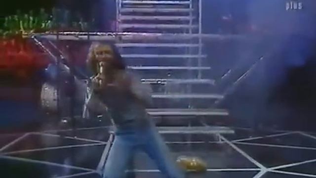 Arthur Brown - We Gotta Get Out Of This Place смотреть онлайн