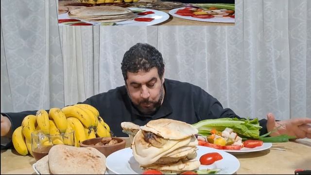 الاكيل سندوتشات فول وطعمية موز خص بصل خيار بيض @galal3 @galal2 @galal6 смотреть онлайн